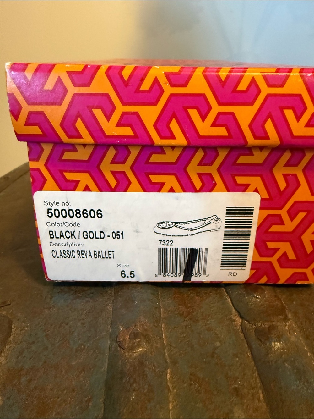 Tory Burch black leather logo ballet flats size 6.5
